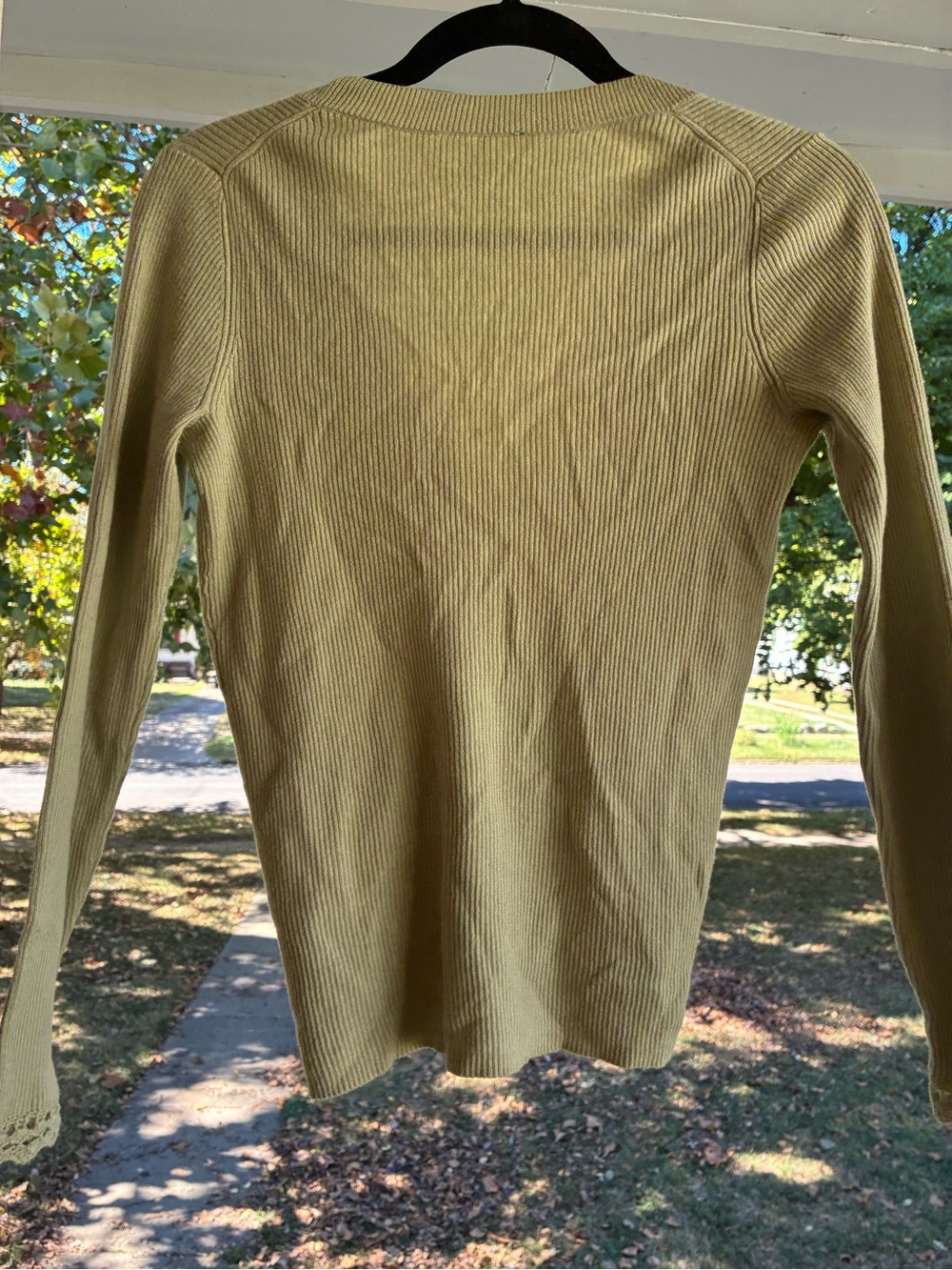 V-Neck Ribbed Button-Front Cardigan - Light Olive - Picture 5 of 6